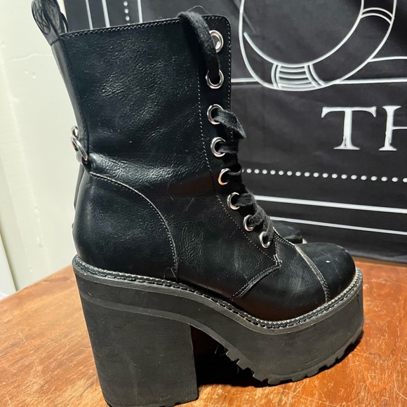 Killstar pit princess boots - Picture 2 of 4